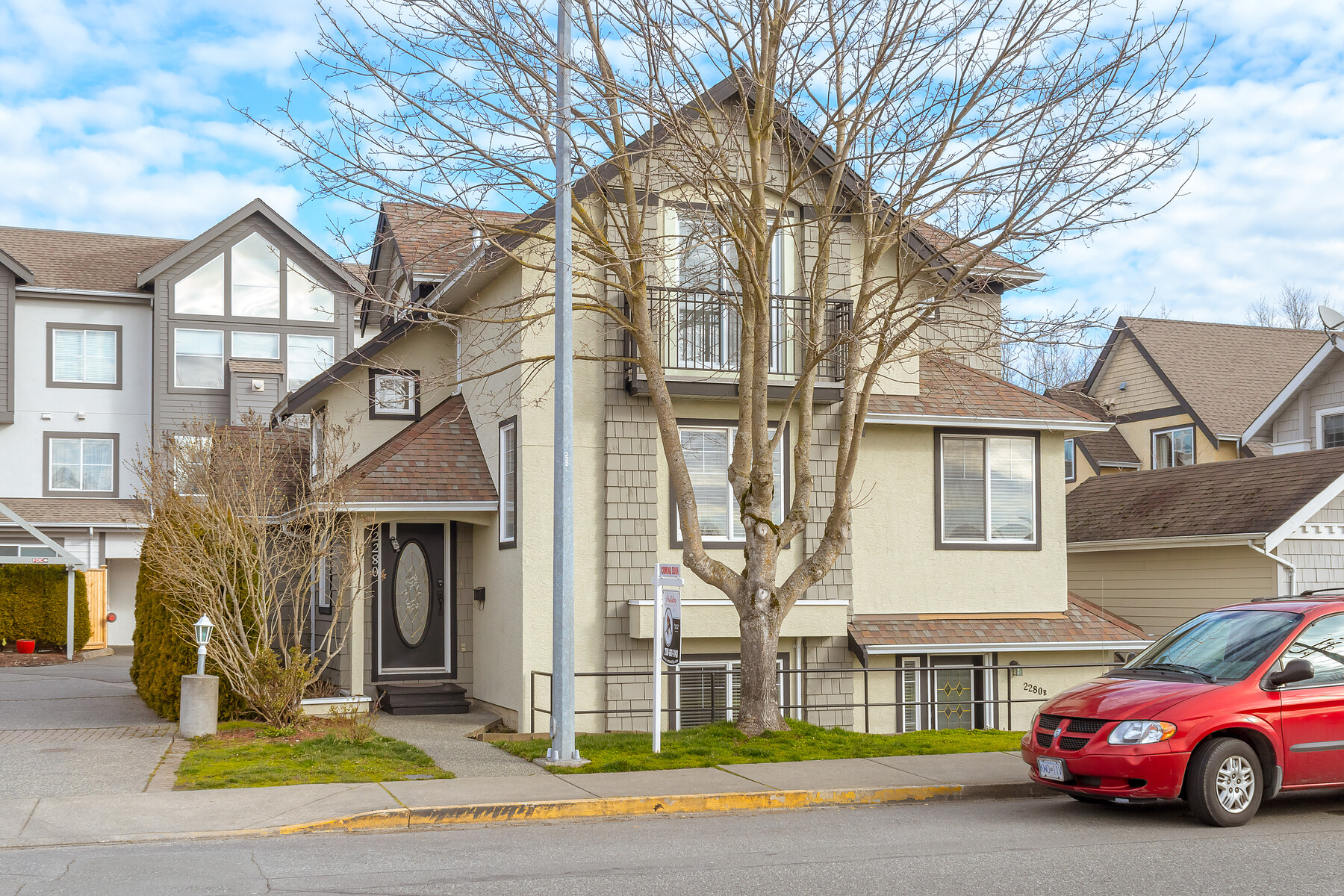 A2280 James White Blvd Multimedia Showcase