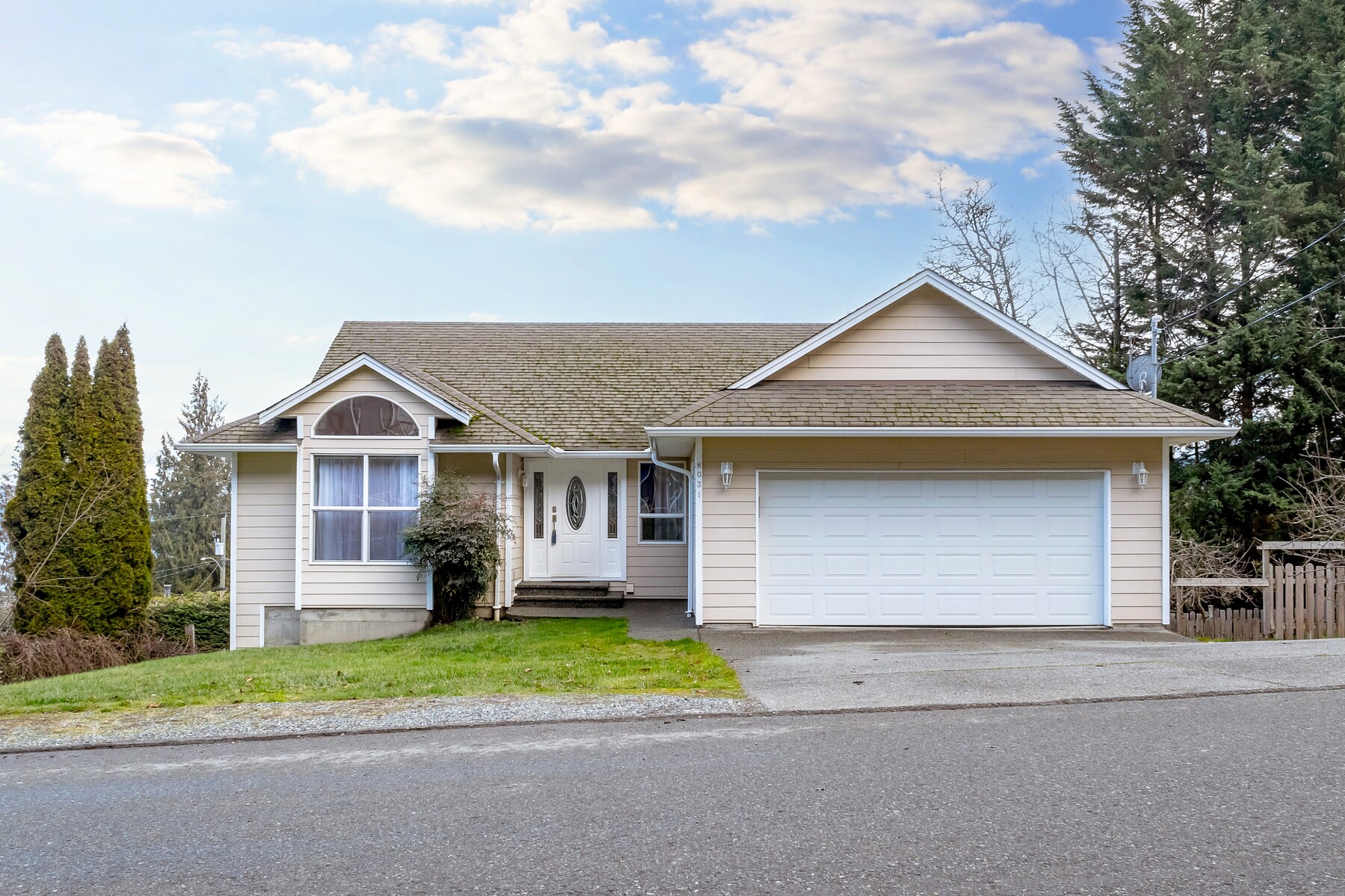 8031 Musgrave St Multimedia Showcase