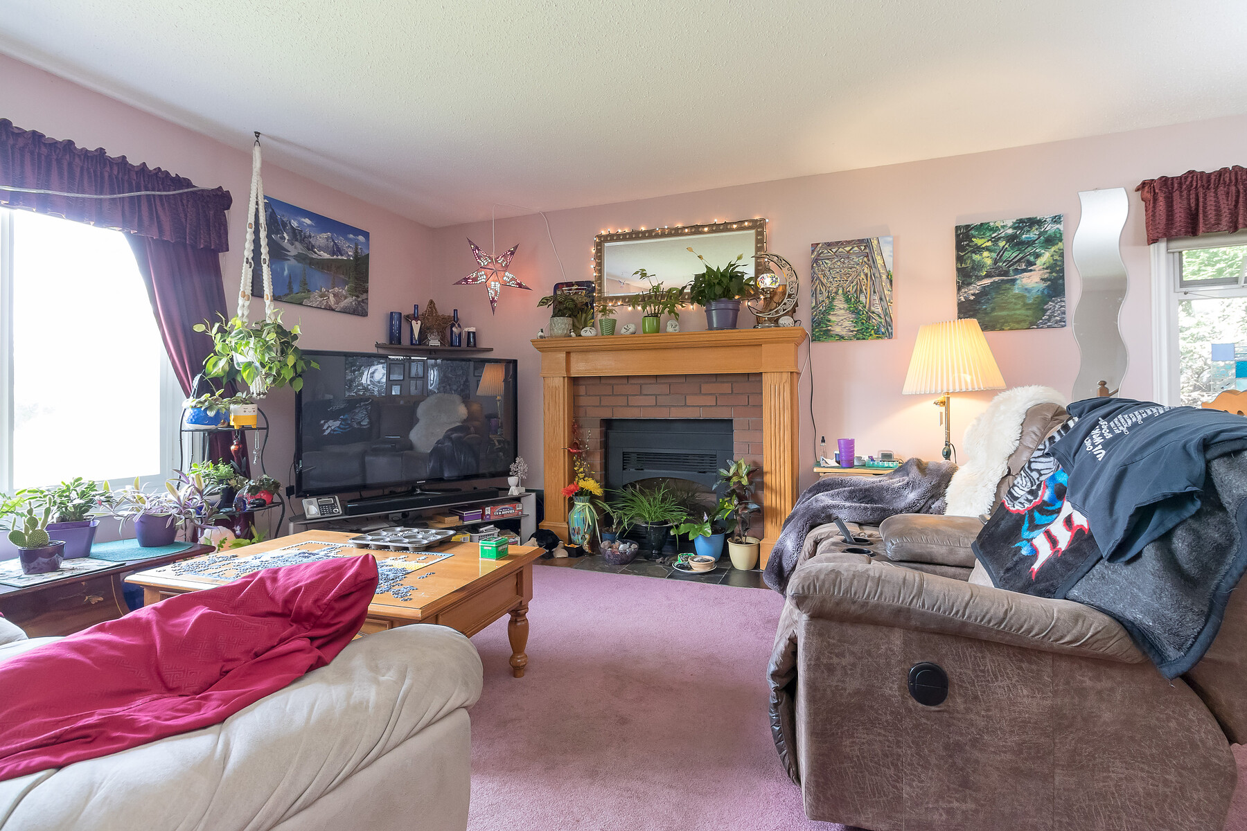 4051 Carey Rd Multimedia Showcase