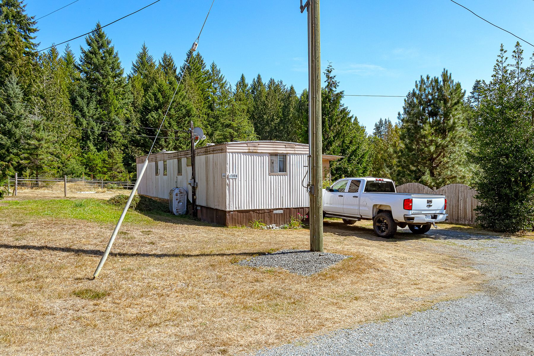 1162 Chapman Rd Multimedia Showcase