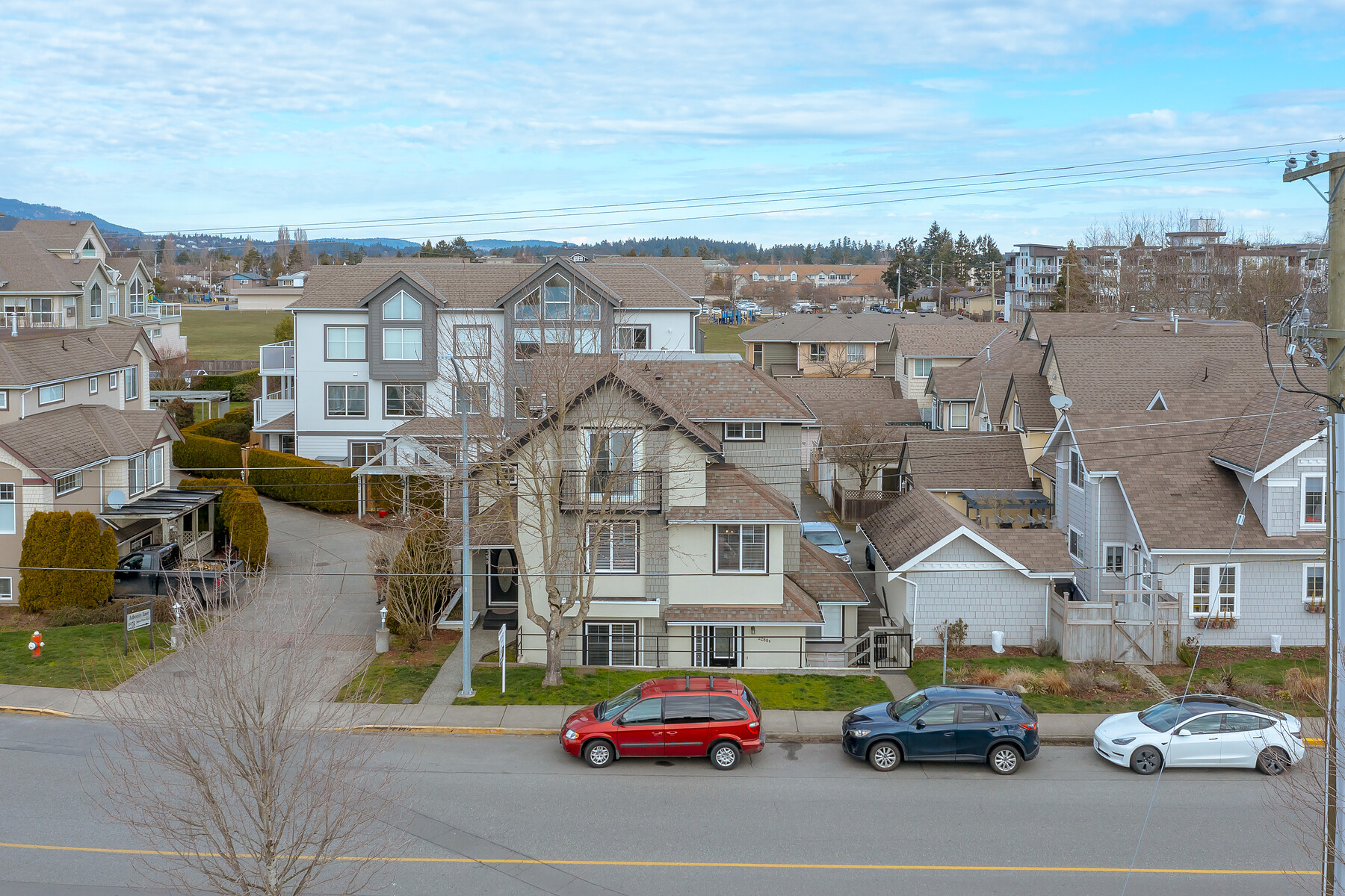 A2280 James White Blvd Multimedia Showcase