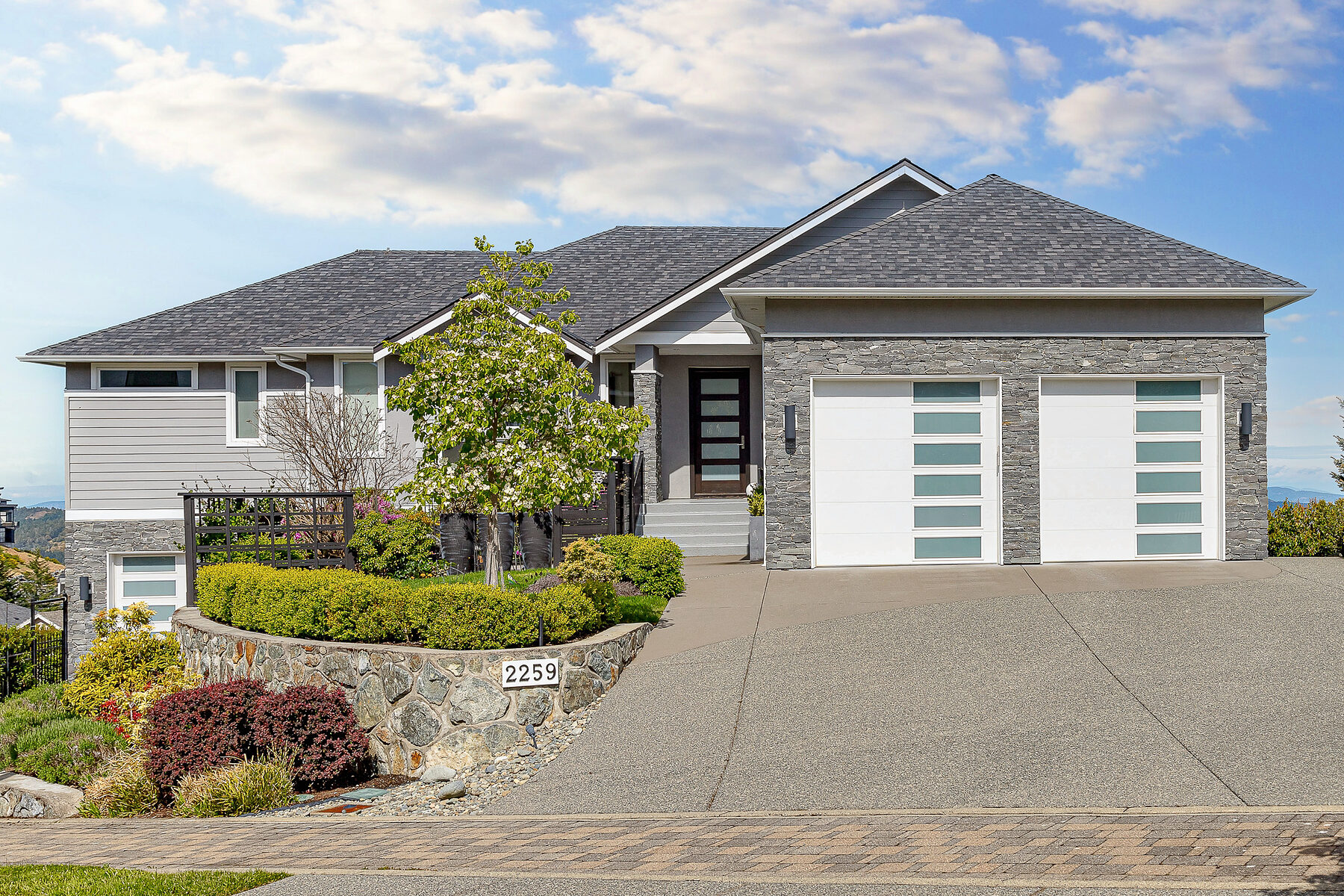 2259 Compass Pointe Pl - Multimedia Showcase