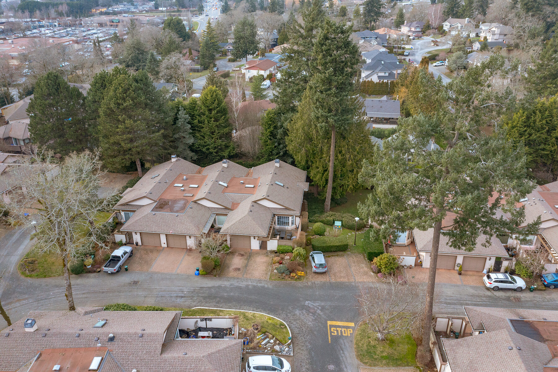 49901 Kentwood Lane Multimedia Showcase